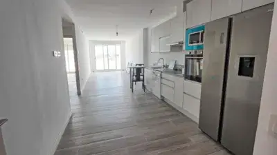 Piso en venta cerca de la playa Torre Benagalbon