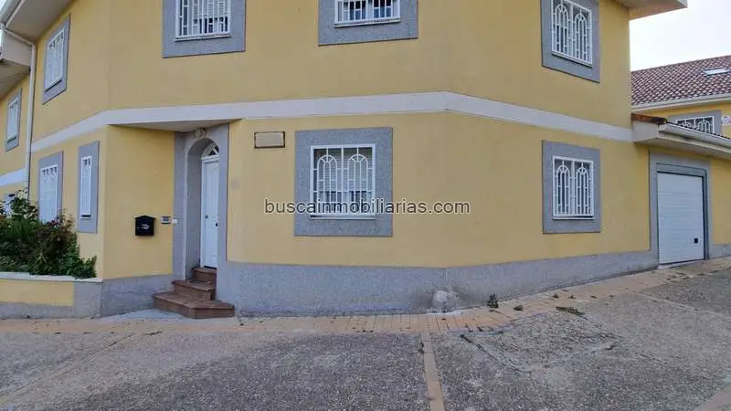 Chalet Adosado en Pozuelo del Rey 3 Dormitorios