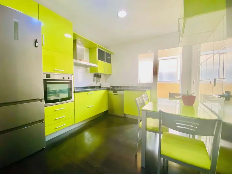 Piso en venta en El Ejido 3 habitaciones terraza y garaje