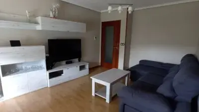 Piso en Venta en O Carballiño 3 habitaciones 2 baños