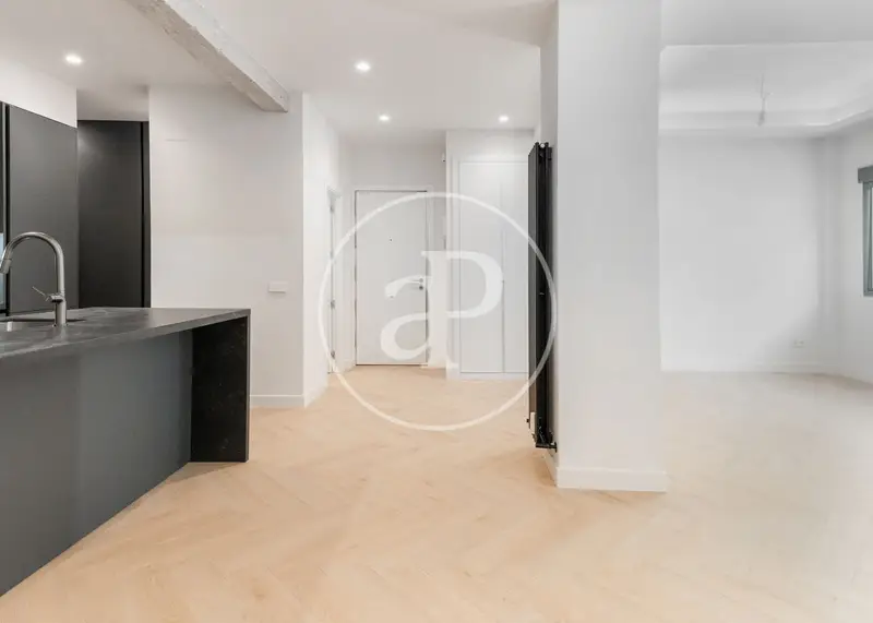 Piso Reformado en Venta Calle Ferraz Madrid