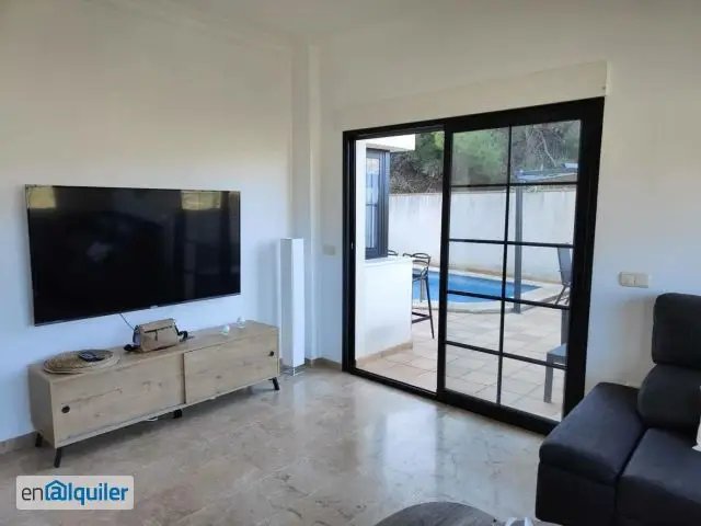 Casa en Costa Tropical Granadina con Piscina Privada y Vistas