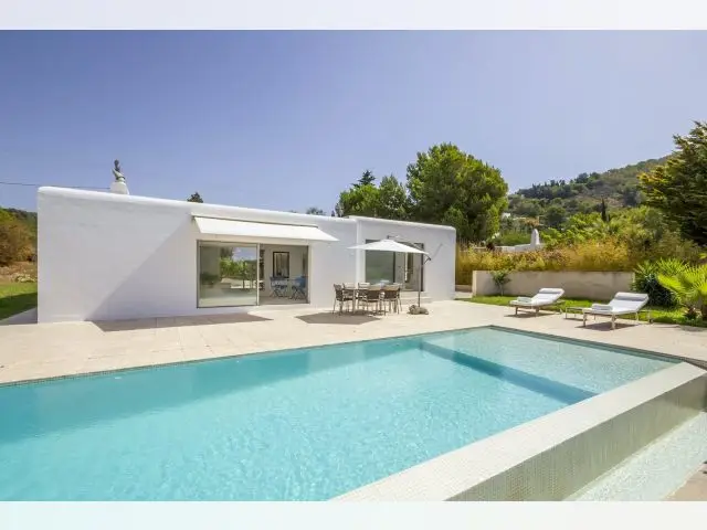 Chalet con Piscina cerca de la Playa de Talamanca Ibiza