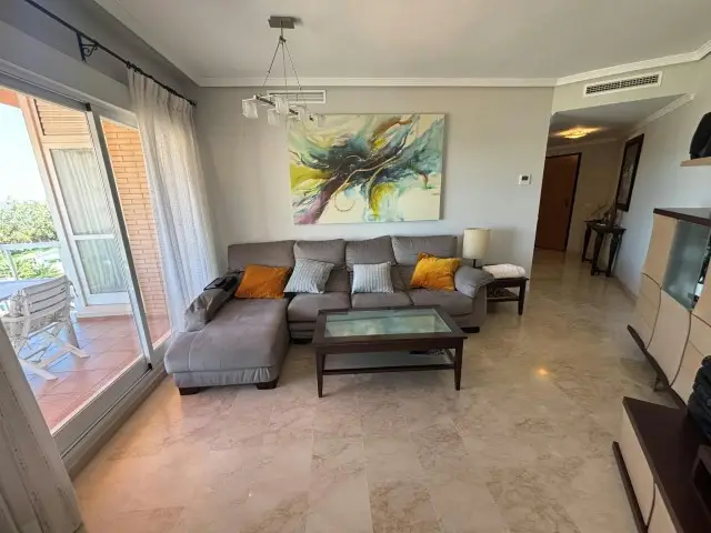 Piso de 3 Dormitorios alquiler Denia, España