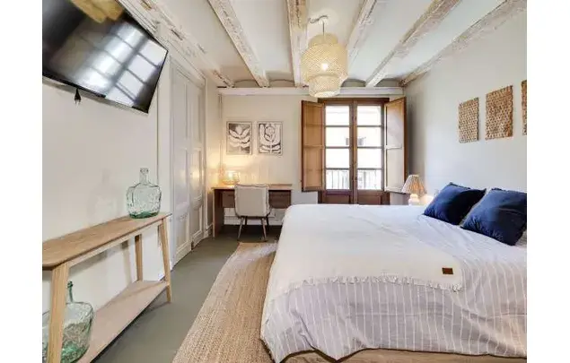 Alquiler Habitaciones Barcelona 115m² Apartamento Amueblado