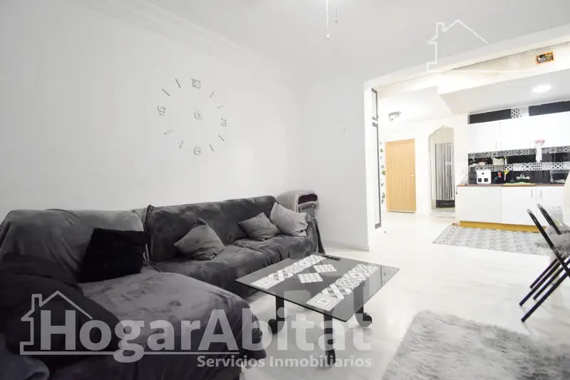 Piso en venta Gandia centro semireformado luminoso con trastero