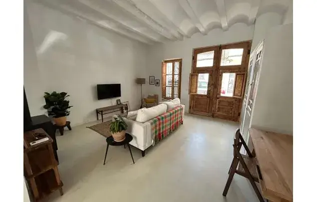 Estudio 80m² Amueblado Burjassot Planta Baja Terraza Aire Acondicionado