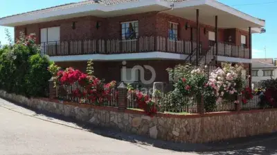 Chalet en venta en Tierra de León