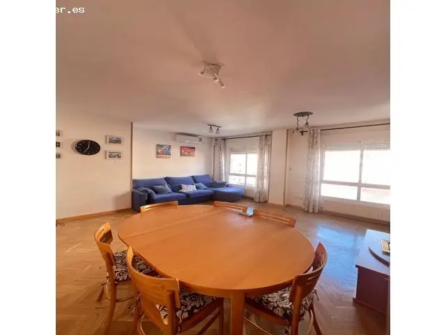Piso en Fuenlabrada con Piscina 3 Dormitorios 2 Baños Garaje