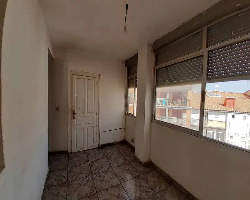 Piso en venta en Zaragoza 4 habitaciones 55m2
