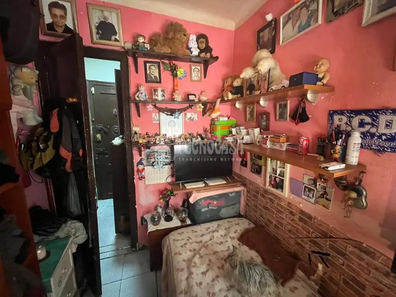Piso en venta Ciutat Vella 33m2 2 habitaciones reforma