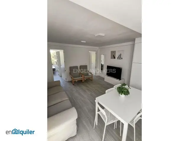 Alquiler piso con 2 baños Algirós