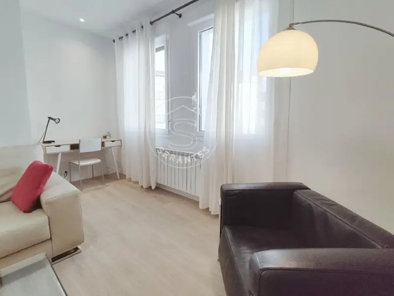 Alquiler Piso Reformado Segundo Ensanche Pamplona