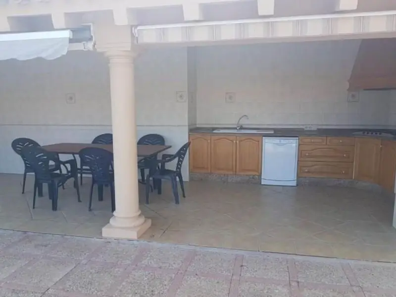 Chalet en Calpe con Piscina y Vistas al Mar