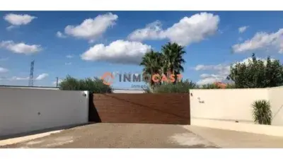 Chalet en Venta L Olleria 275m2 4 Dormitorios Piscina Jardin