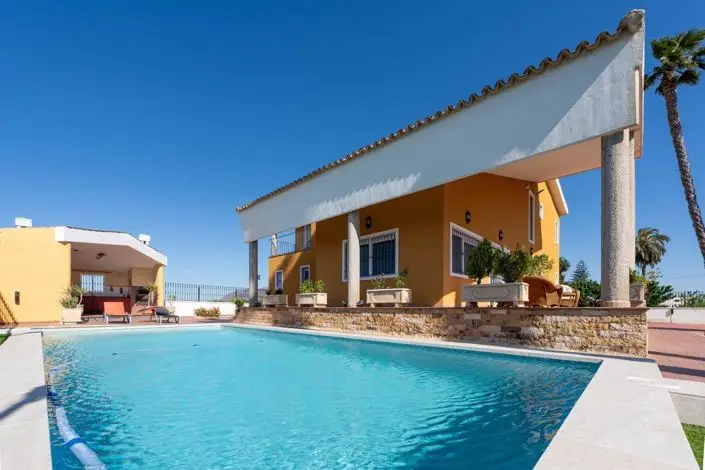 Villa 5 Dormitorios Orihuela Costa