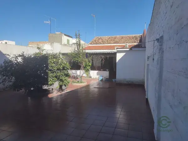 Casa en Brenes 224m2 3 dormitorios Patio enorme