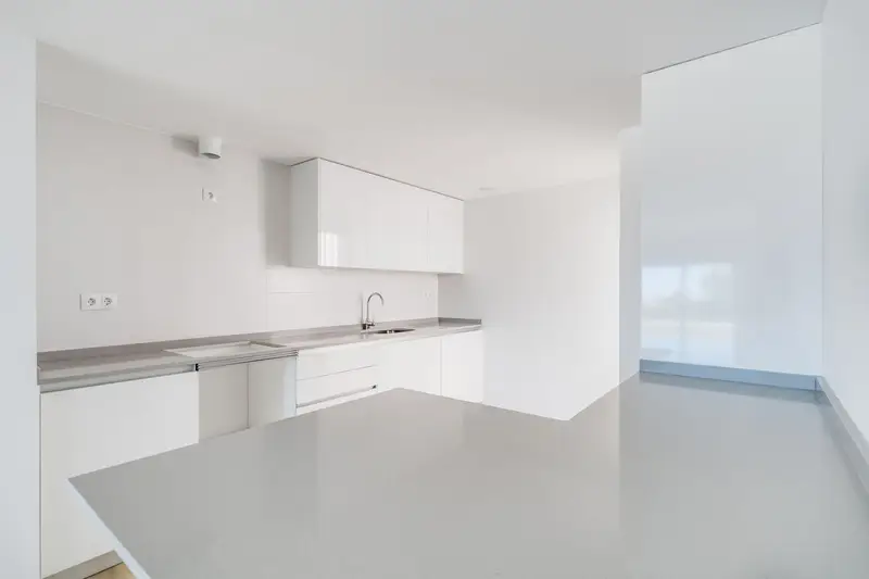 Apartamento en Nueva Andalucia con Vistas al Mar