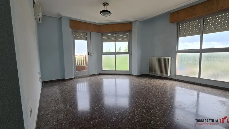 Venta Piso Luminoso Carrefour Albacete 3 Dormitorios 2 Baños Garaje