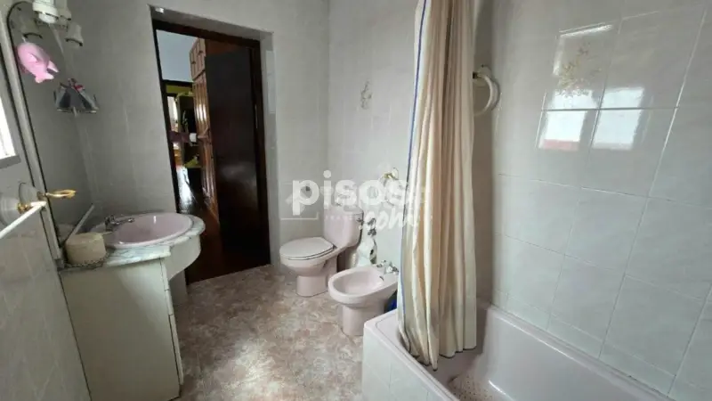 Casa adosada en venta en Morón de La Frontera