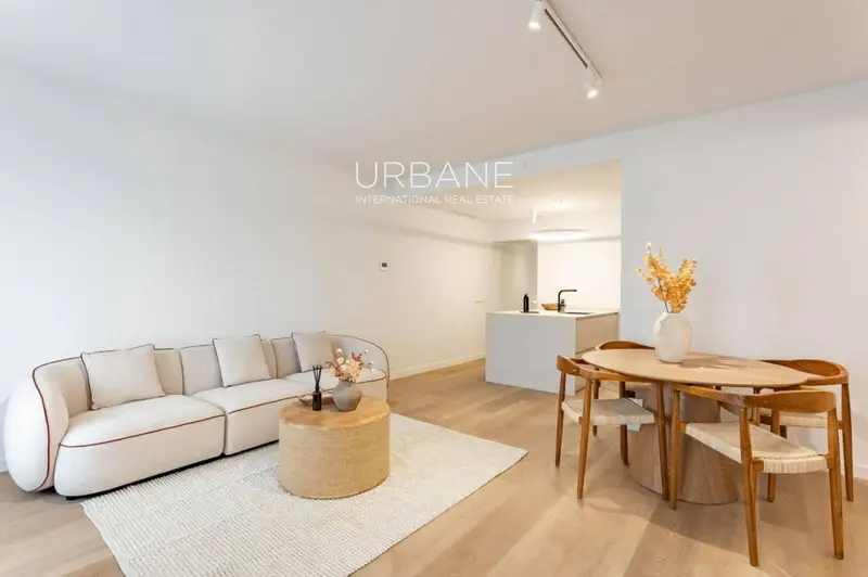 Piso en venta en El Raval, Barcelona ciudad, Barcelona