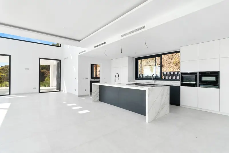Villa Moderna 5 Dormitorios Marbella