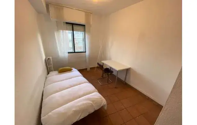 Alquiler Habitaciones Madrid Piso Amueblado 6 Dormitorios