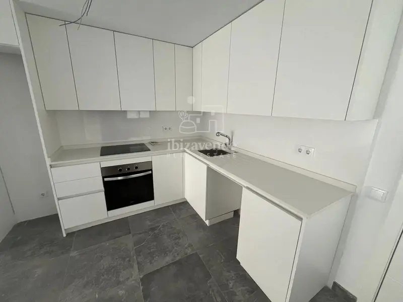 Moderno Piso en Venta Santa Eulalia Ibiza 107m2 3 Habitaciones