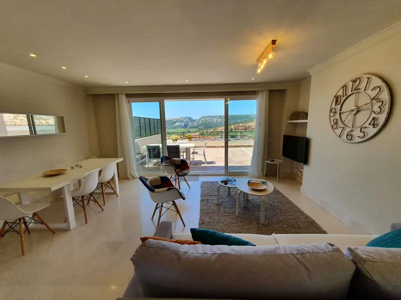 Apartamento 2 Dormitorios Casares Alquiler Primera Linea Golf