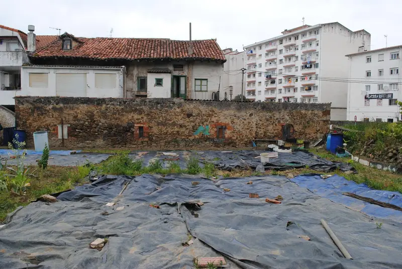 Venta Casa Terreno Urbano Colindres 578m2 Inversores
