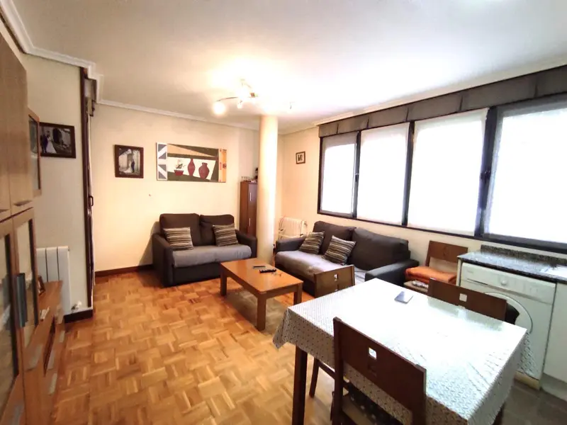 Piso VPO en venta Ermua Aldapa 1 Dormitorio Garaje Trastero