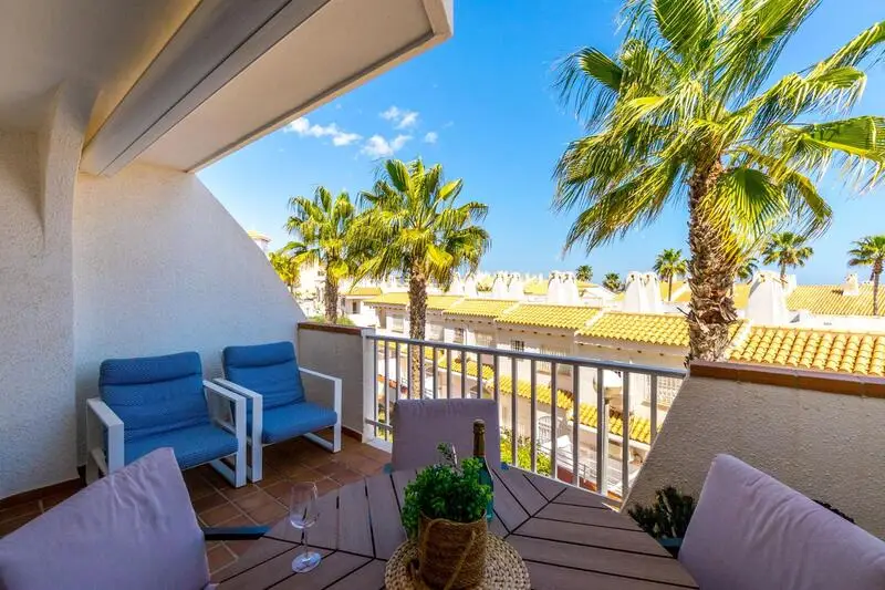 Dúplex 3 dormitorios en Orihuela Costa cerca de la playa