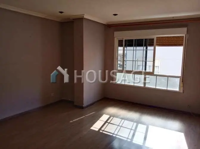 Piso en venta en Elche 110m2 5 dormitorios 2 baños