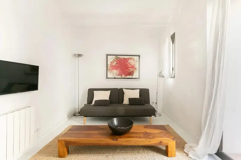 Apartamento en alquiler en Barcelona 3 dormitorios 1 ba
