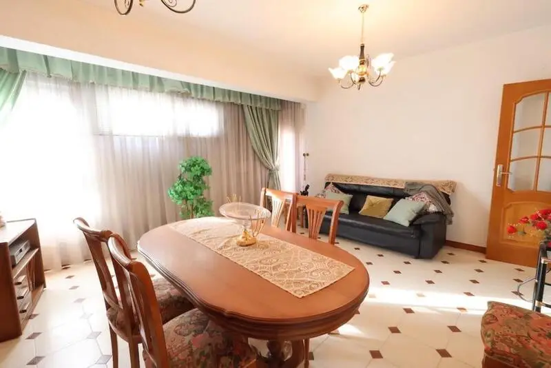 Apartamento en venta Torrevieja 3 dormitorios 90m2