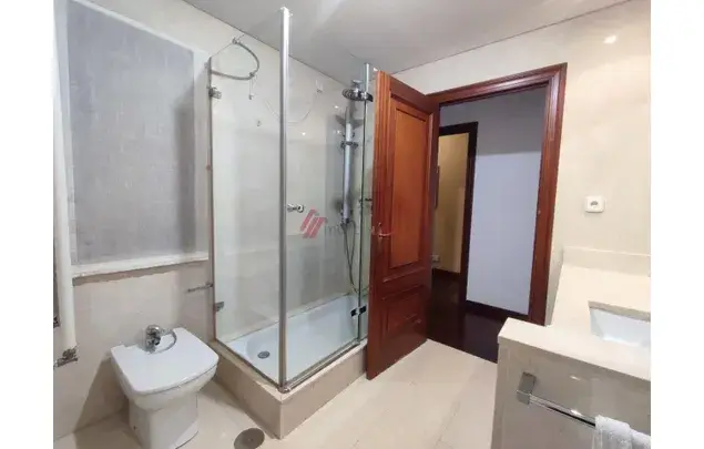 Alquiler Apartamento 3 Dormitorios 179m2 Ferrol Terraza