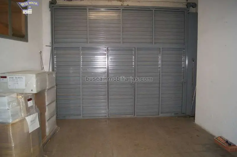 Local comercial en venta en Rubí