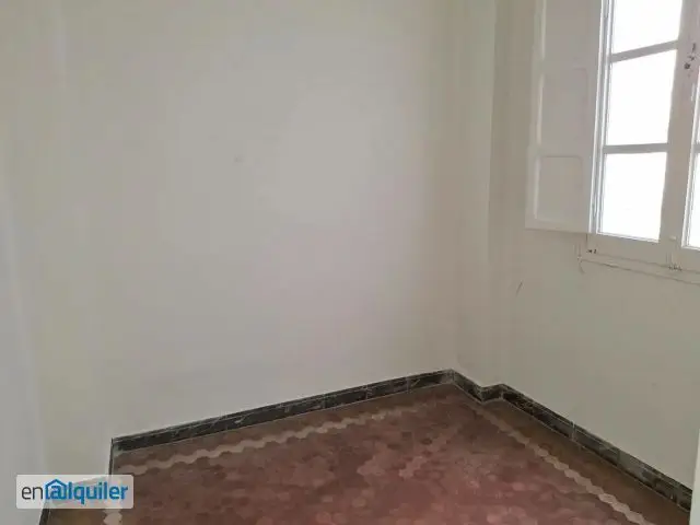 Piso en Alquiler 7 Dormitorios 175m2 Bailen Valencia