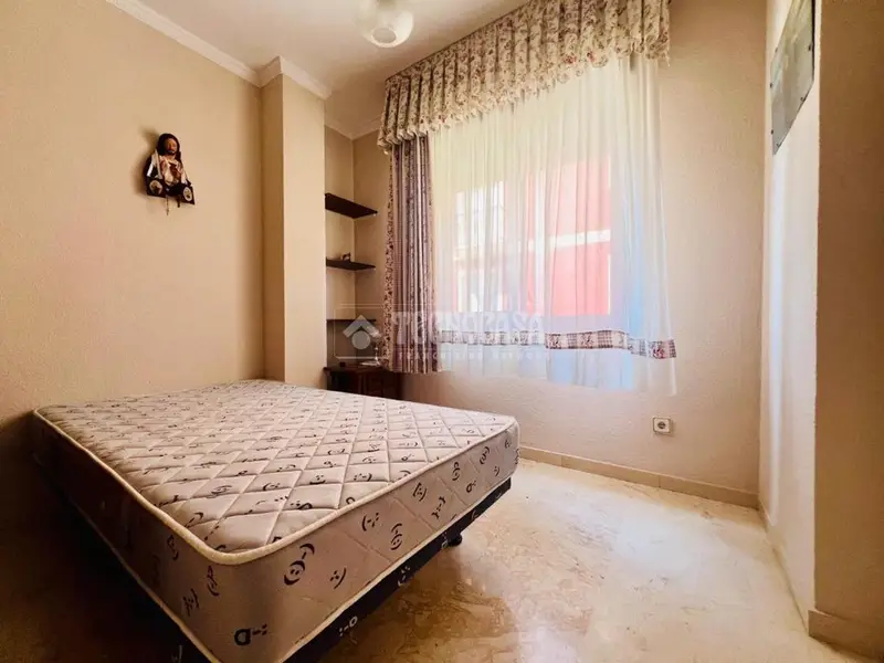 Piso en Venta en Puente Genil 4 Dormitorios 2 Baños