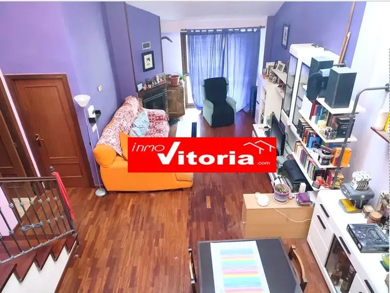 Dúplex en Alegría Dulantzi cerca de Vitoria