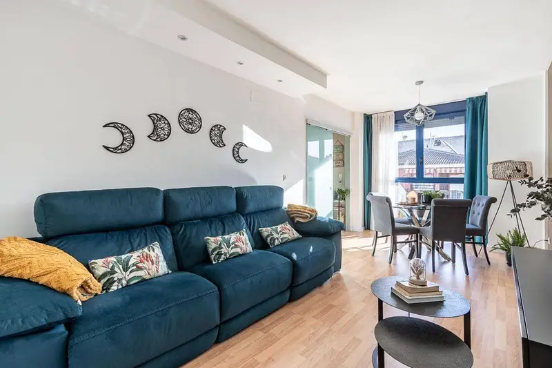 Piso en Venta Armilla Granada Cerca Metro Colegios