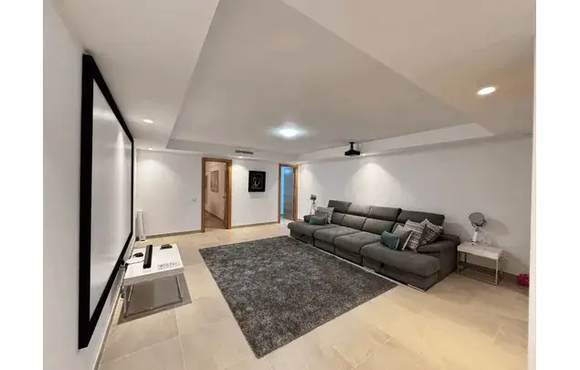 Villa de Lujo 6 Dormitorios Estepona