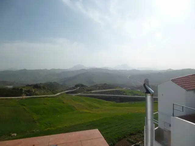 Casa-Villa de 4 Dormitorios en venta Olvera, España