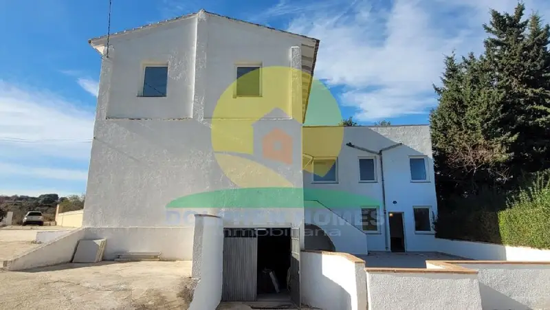 Venta Villa con terraza en Albaida
