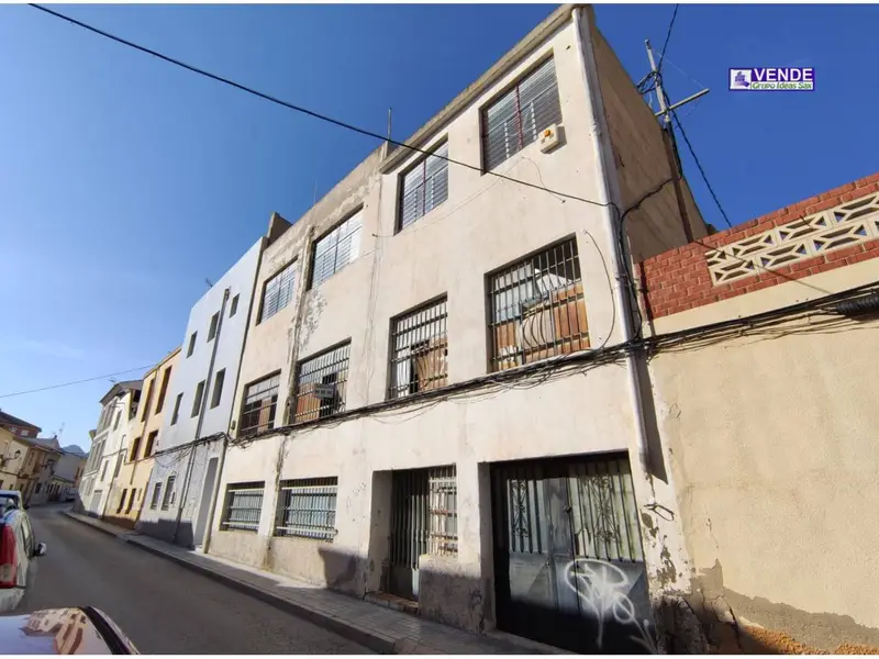 Edificio en venta Sax 700m2 Ideal Inversores