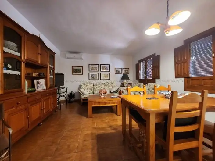 3 Bed Chalet for sale