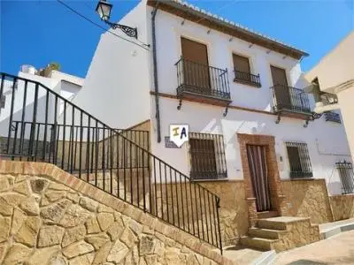 Casa Adosada en Antequera con Garaje y Vistas Espectaculares
