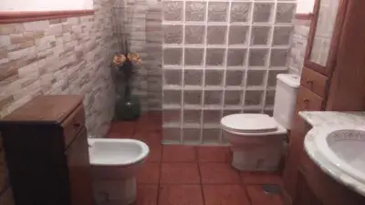 Casa en Venta en Urda 140m2 3 Habitaciones Jardin Garaje
