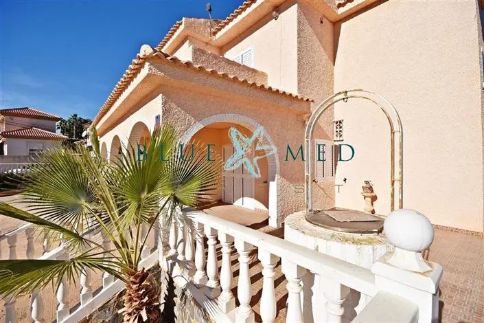 Villa 4 Dormitorios Bolnuevo Cerca Playa Piscina Vistas Mar
