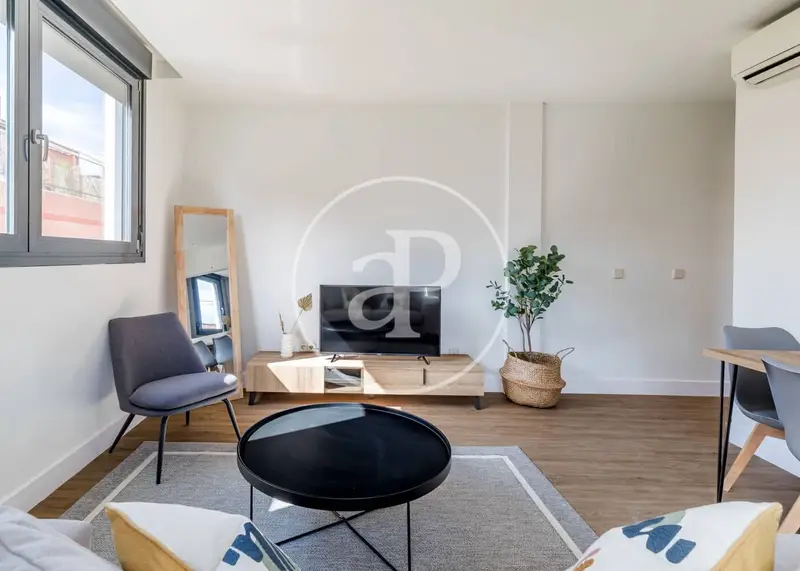 Apartamento en Alquiler Valdeacederas Madrid Amueblado